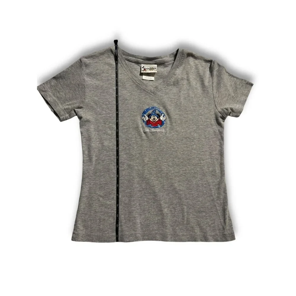 Disney Sorcerer Mickey Embroidered V-Neck Tee Gray Women’s Small